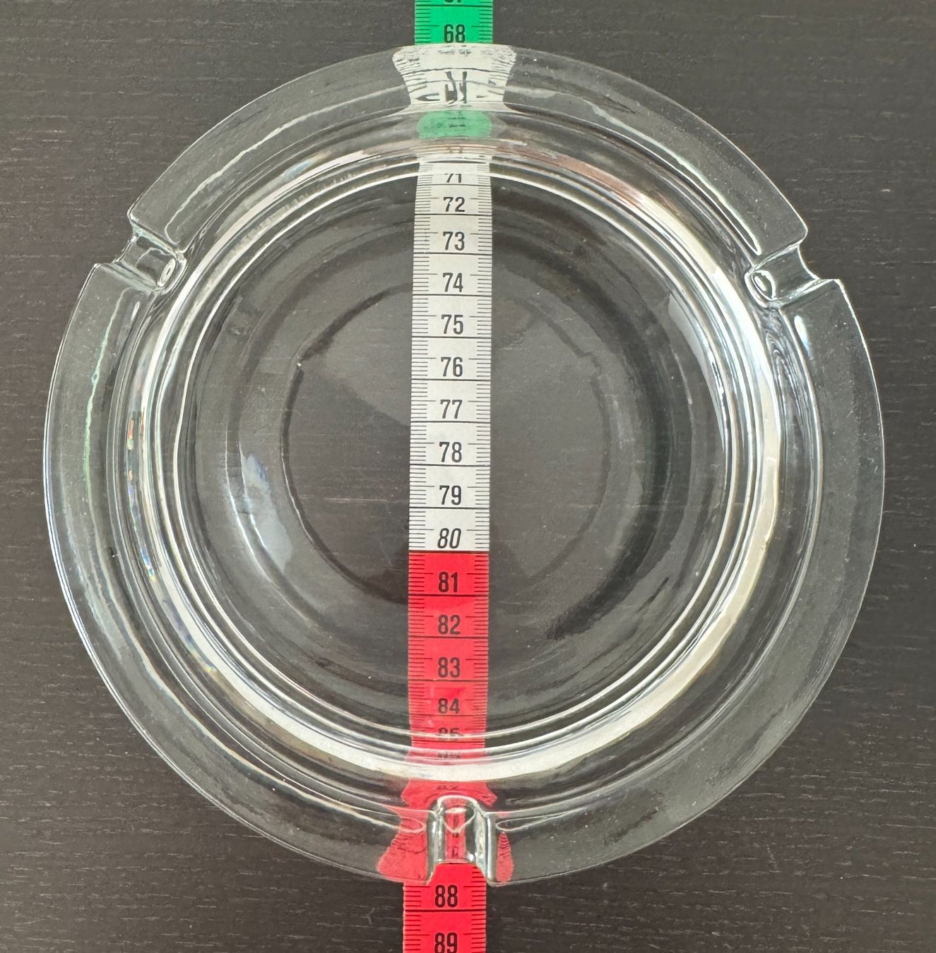 Portacenere: runder Glasaschenbecher, Durchmesser etwa 15cm – Usato da Winterthur venduto da YaV 1