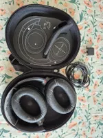 Sony Kopfhörer MDR-1000X schwarz mit Gebrauchsspuren