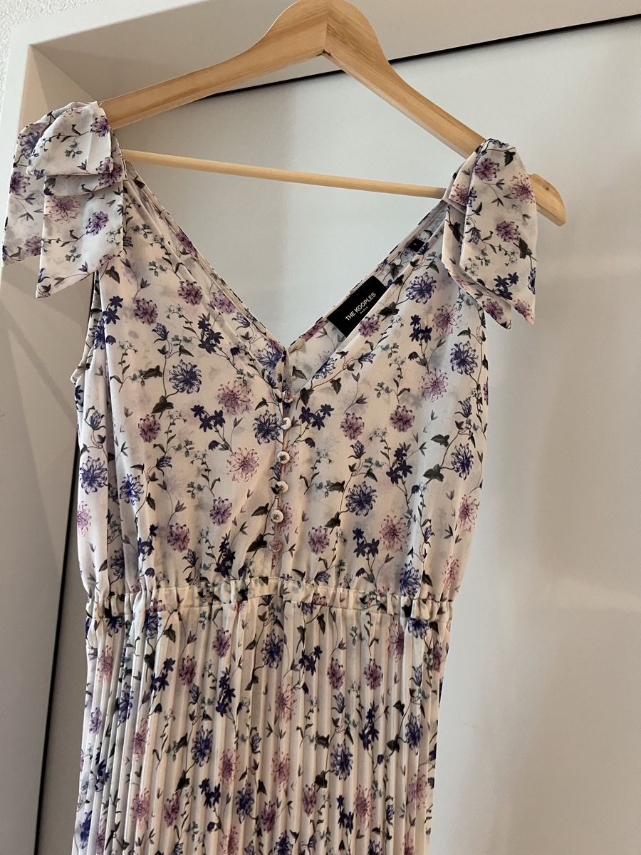 Kooples Kleider: THE KOOPLES Sommerkleid Blumen Gr. 36 – Gebraucht aus Volketswil von habibeoez 1