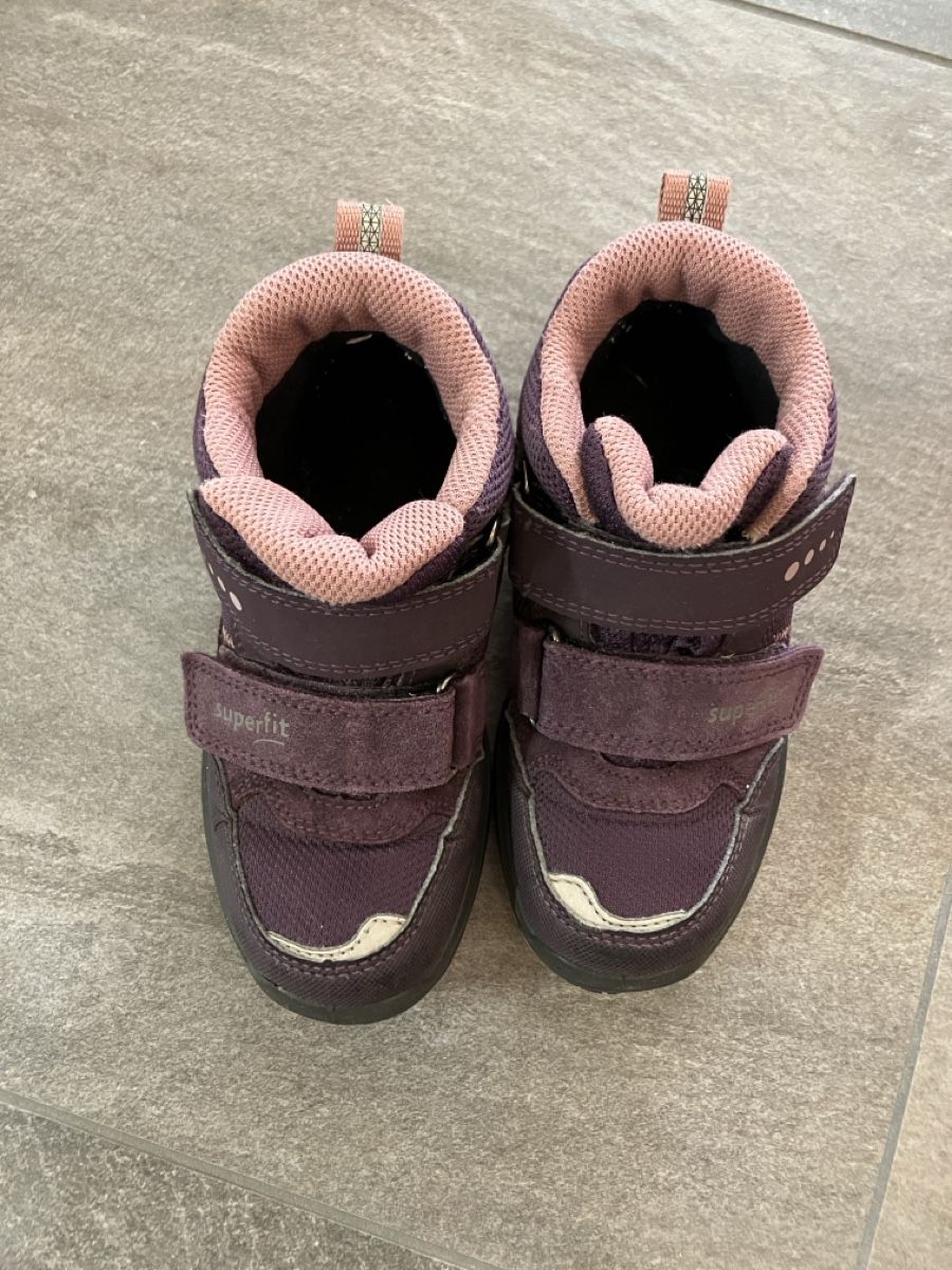 Superfit Scarpe per ragazze: Superfit Schuhe Gr. 27 – Usato da Niederrohrdorf venduto da Nici119 1