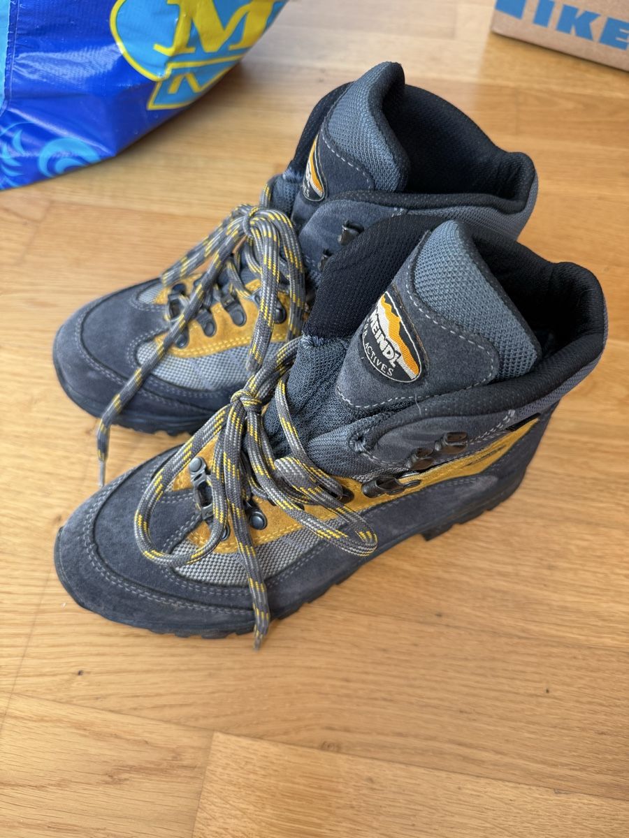 Meindl Scarpe da uomo: Wanderschuhe Meindl Gr. 39,5 – Usato da Zürich venduto da schanet01 1