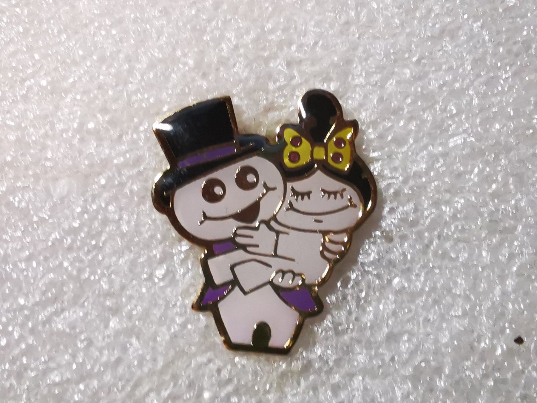 Placchette & Badge: Ansteckpin 20: Maga Bio – Usato da Oppligen venduto da Pin-Fall-Shop