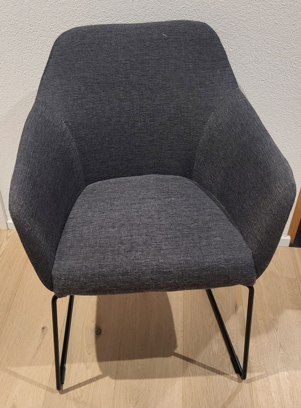 Ikea Sessel: Sessel dunkelgrau Stoff Metallgestell Breite – Gebraucht aus Seewen von makalakalele