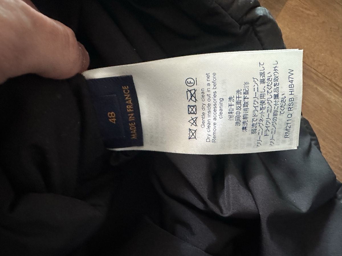 Louis Vuitton Giacche: Louis Vuitton puffer jacket – Usato da Zürich venduto da Miguel-Zurich 3