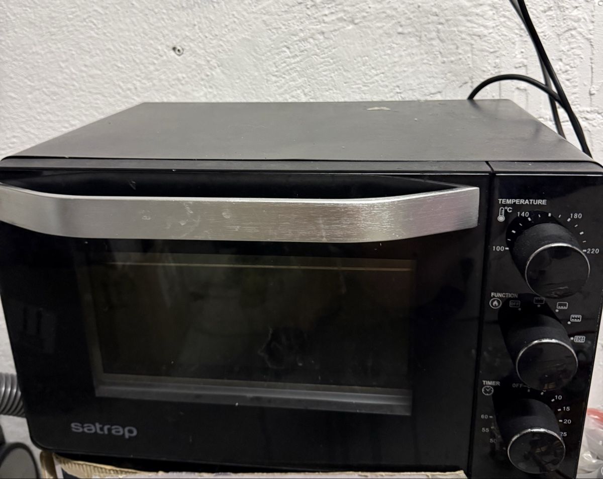 Elettrodomestici da cucina: Kleinbackofen satrap  – Usato da Bassersdorf venduto da vit_z9lt