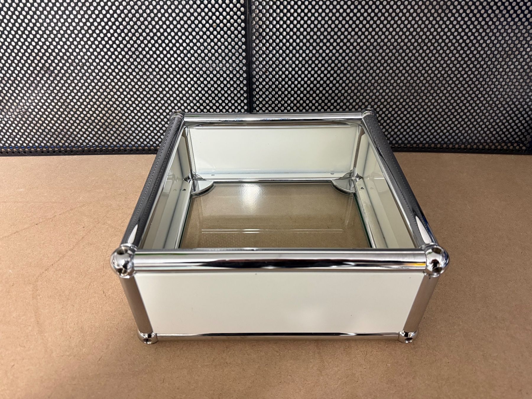 USM Altro in Decorazioni & Accessori: USM Catchall / Everyday Tray  Glas & Weiss – Usato da Schalunen venduto da Schwende2 7