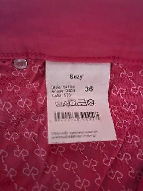 Pantaloni: Denimhose Damen – Usato da Chur venduto da funnymanu01 2