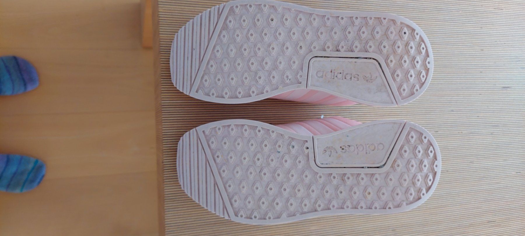 Scarpe da donna: Adidas Sneakers, BY9880, Rosa, Grösse 40 – Nuovo (secondo la descrizione) da Winterthur venduto da churri1 1