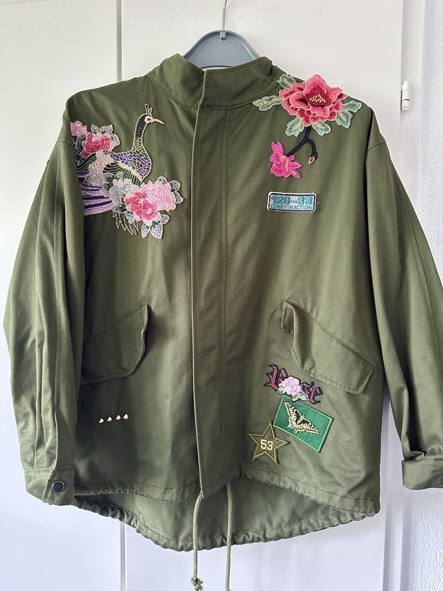 Zara Jacken: Zara Jacke – Gebraucht aus Zürich von cel_hr6n