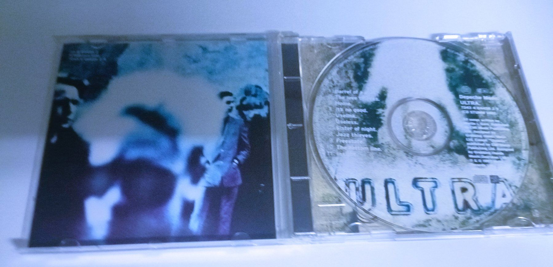 CD: Depeche Mode - Ultra - R2 – Usato da Köniz venduto da Listeningthings 1