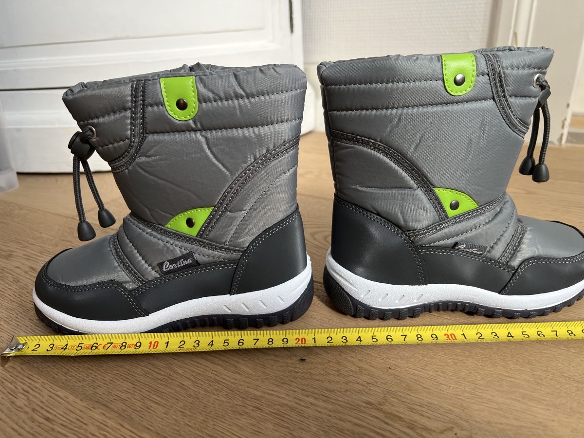 Scarpe per ragazzi: Neu: Winterstiefel Gr. 30 – Nuovo (secondo la descrizione) da Oensingen venduto da katepe 1