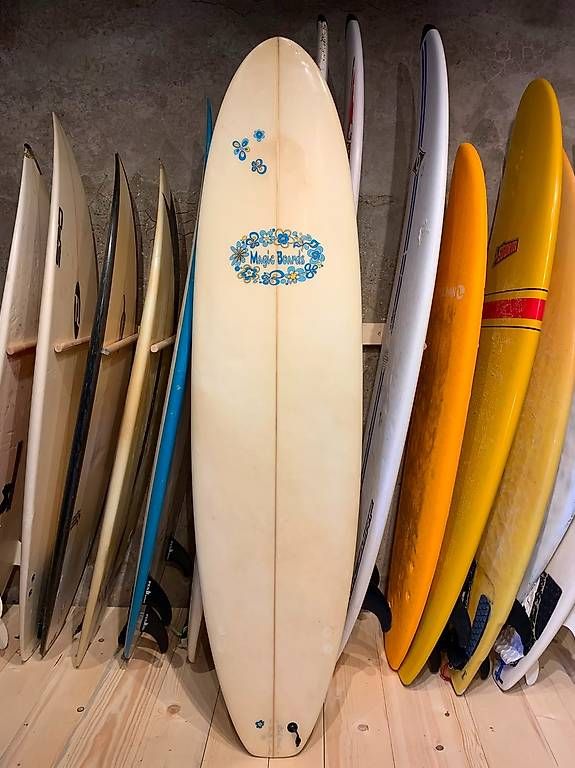 Planches de surf: Surfboard Magic Board 6.8 – D'occasion à Blankenburg par redmonkeysurf.ch