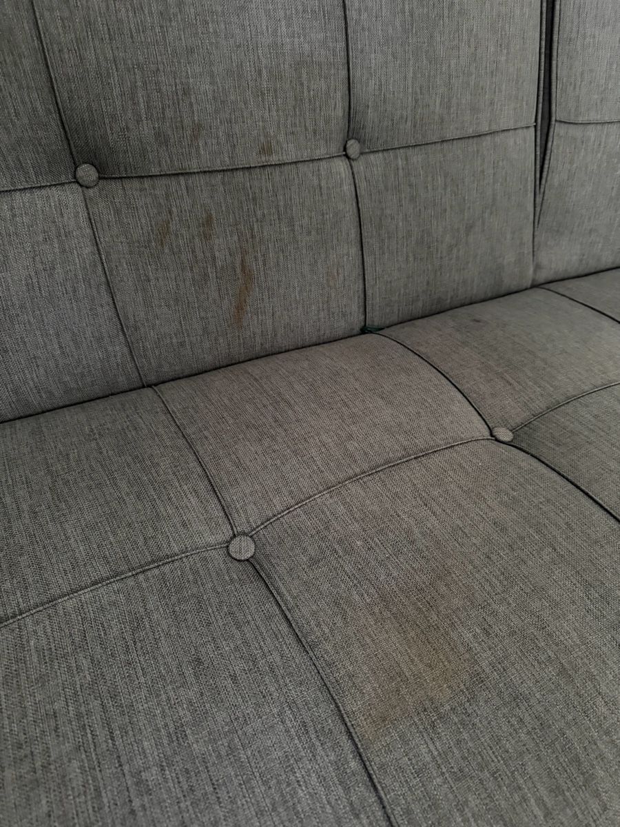 Divani: Schlafsofa grau ausklappbar mit Gebrauchsspuren – Usato da Müllheim Dorf venduto da adn_5qfp 1