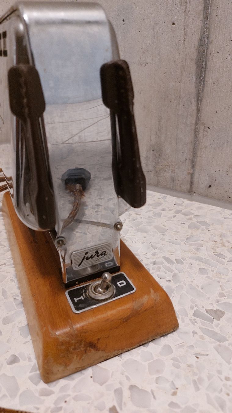 Jura Küchengeräte: Jura Toaster Typ 1124 Vintage – Gebraucht aus Zürich von Grobbel 3