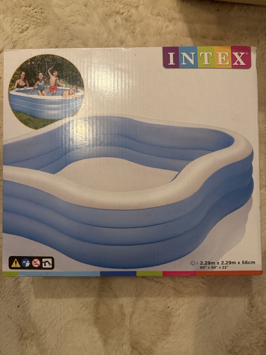 Intex Piscine: Intex Kinderpool – Nuovo e nell'imballaggio originale da Hombrechtikon venduto da Froeschli9