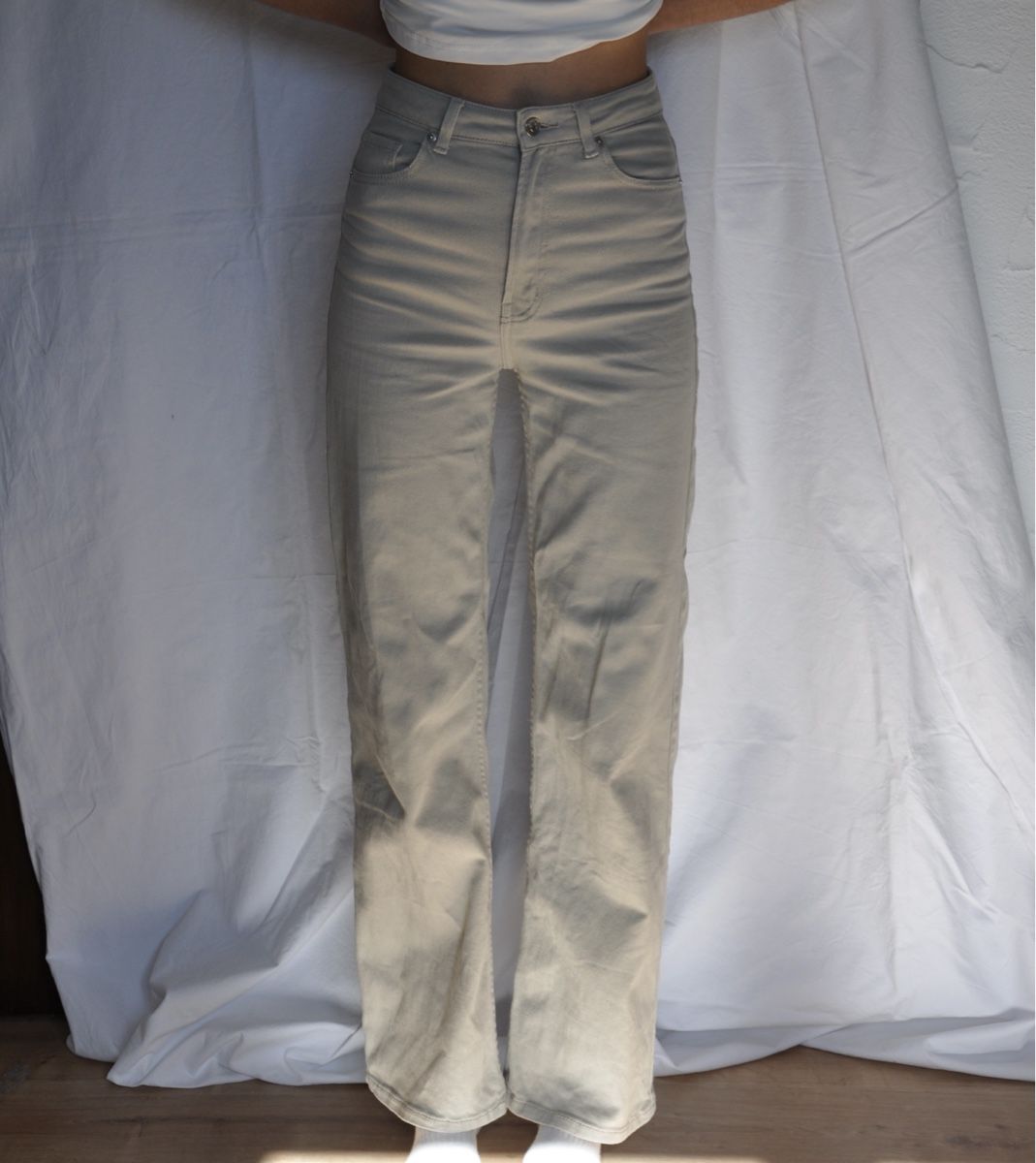 H&M Jeans: Jeans beige H&M divided, taille 34 – Usato da Tavannes venduto da callie.mcli 1
