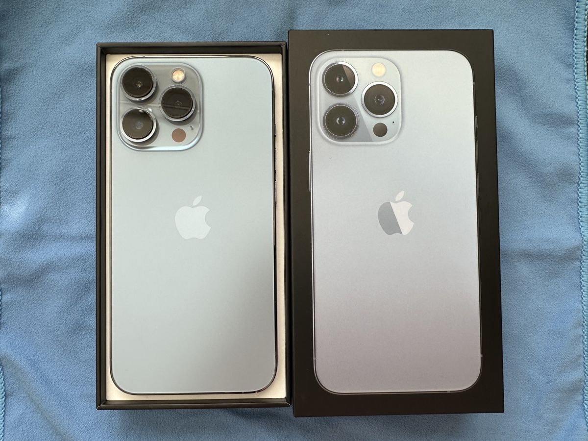 Apple Telefoni cellulari / Smartphones: IPhone 13pro / 128gb / Sierra blue – Usato da Mauren venduto da alan.meier