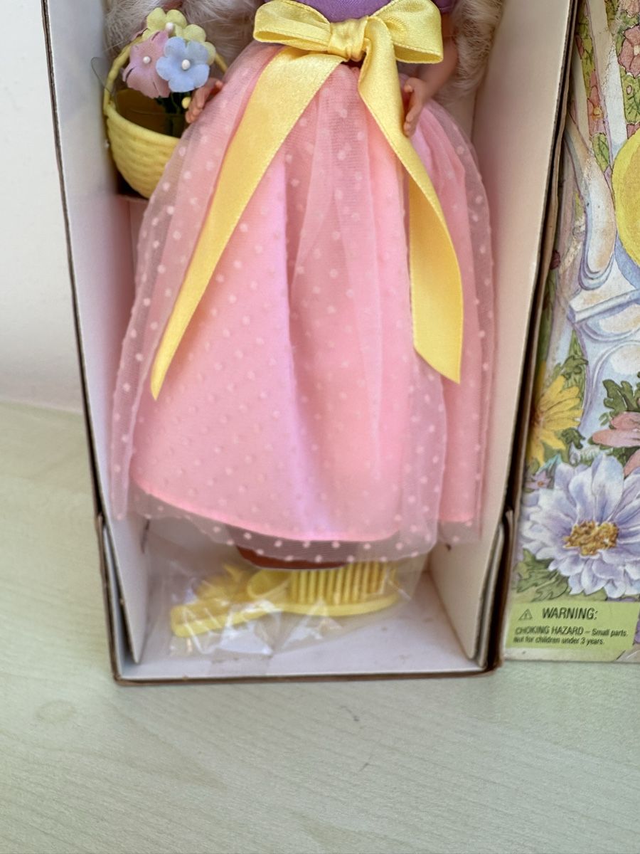 Bambole: Vintage Spring Blossom Barbie – Nuovo e nell'imballaggio originale da Zürich venduto da Kat_5557 3
