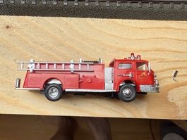 Camion pompiers US 1/87