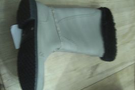 Bottes grises NEUVES Taille 40
