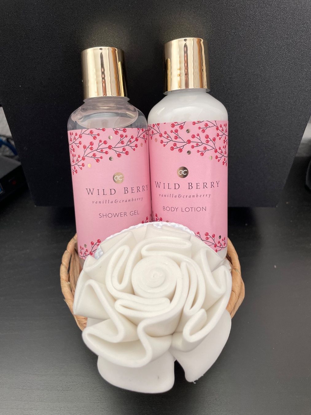Duschen: Duschgel/Bodylotion – Neu (gemäss Beschreibung) aus Basel von Robyn20