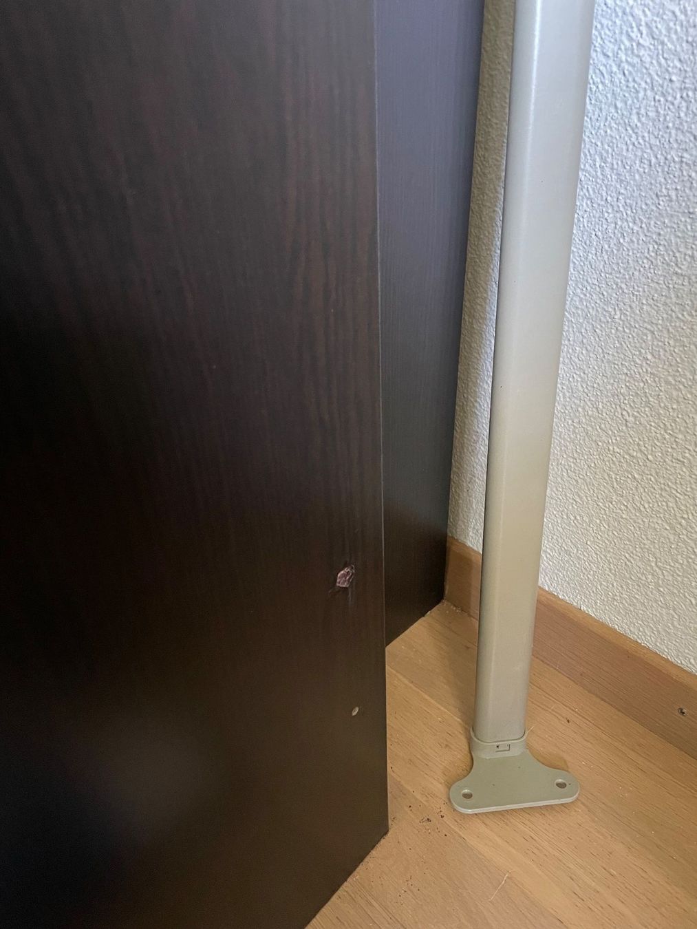 Ikea Armoires: IKEA Pax Kleiderschrank – D'occasion à Adliswil par sch_bh9k 1