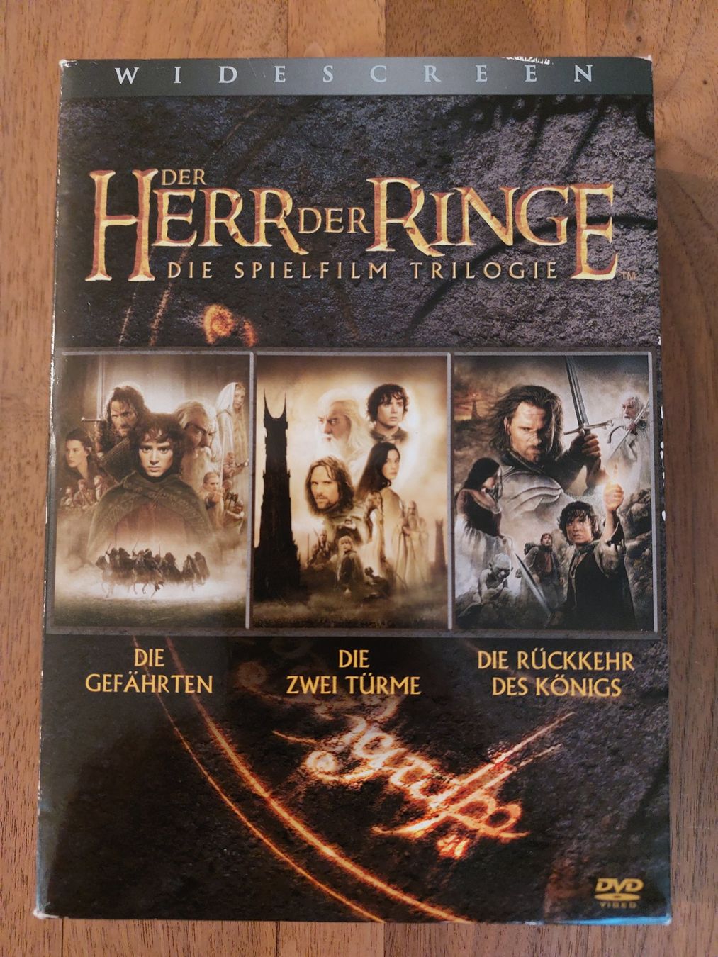 Tutti i DVDs: DVD - Der Herr der Ringe Trilogie – Usato da Rheinfelden venduto da FilmAuktion