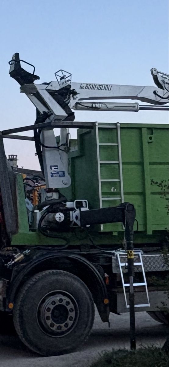 Kräne: Benne multilift avec grue bonfiglioli – Neu (gemäss Beschreibung) aus Lignerolle von Yannlignerolle 1
