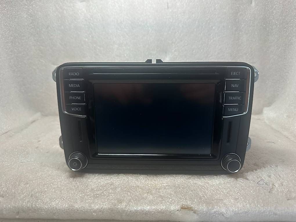 Navigatori: VW MIB STD2 PQ + /NAV (5C0 035 680 D) – Usato da Horw venduto da Bucher_AG_Horw