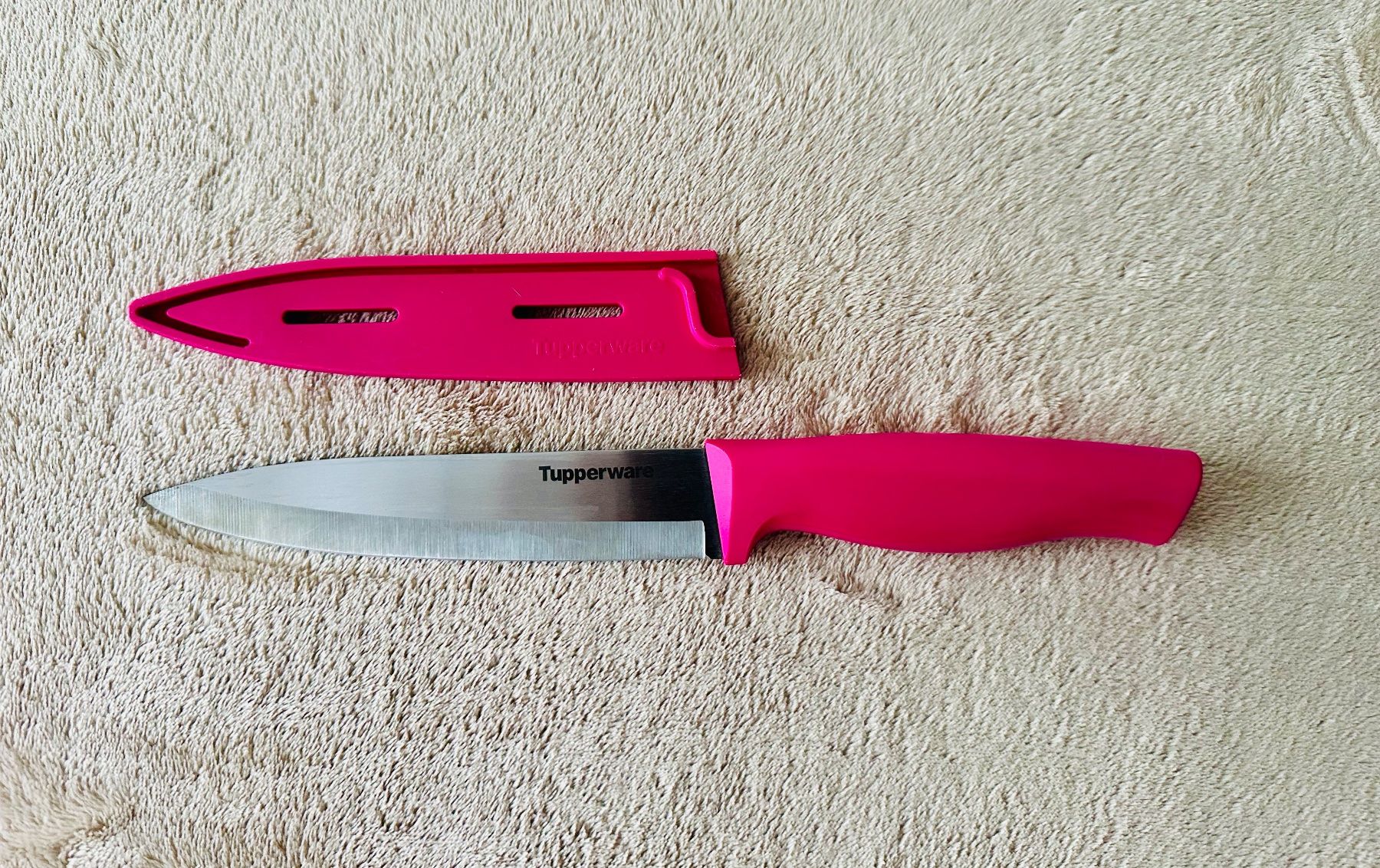 Tupperware Coltelli da cucina: Tupperware Küchenmesser/Gemüsemesser, pink – Nuovo (secondo la descrizione) da Wallbach venduto da paxnic 1