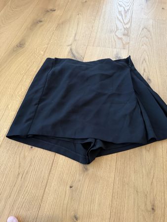 Kurzen HosenrockDamen schwarz 