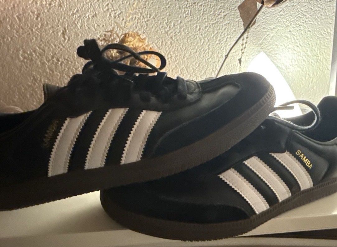 Adidas Herrenschuhe: Adidas Samba Sneaker – Gebraucht aus Horgen von sophiaric 1