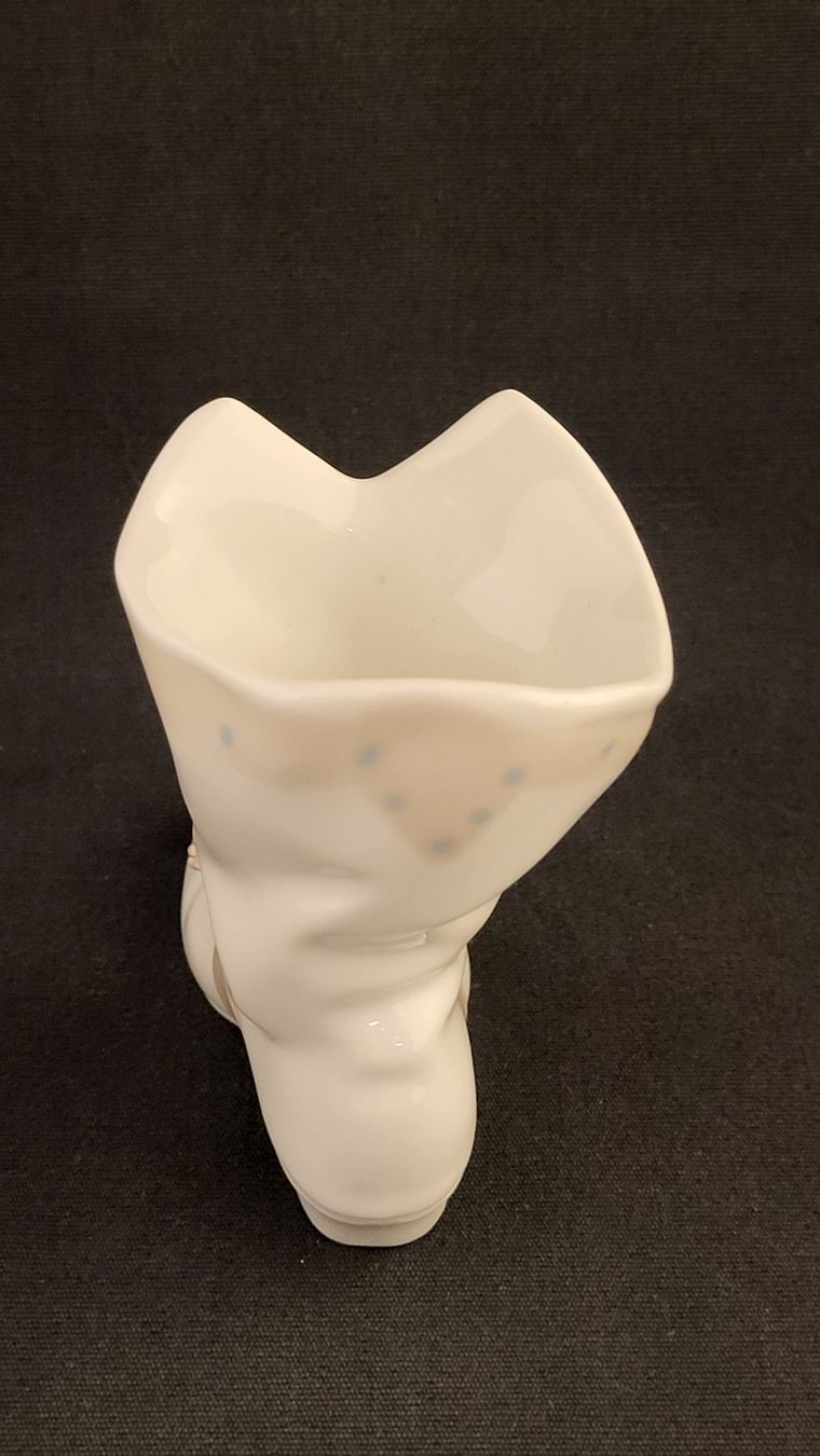 Lladro Figuren: Stiefel-Vase NAO – Gebraucht aus Basel von spinne02 2