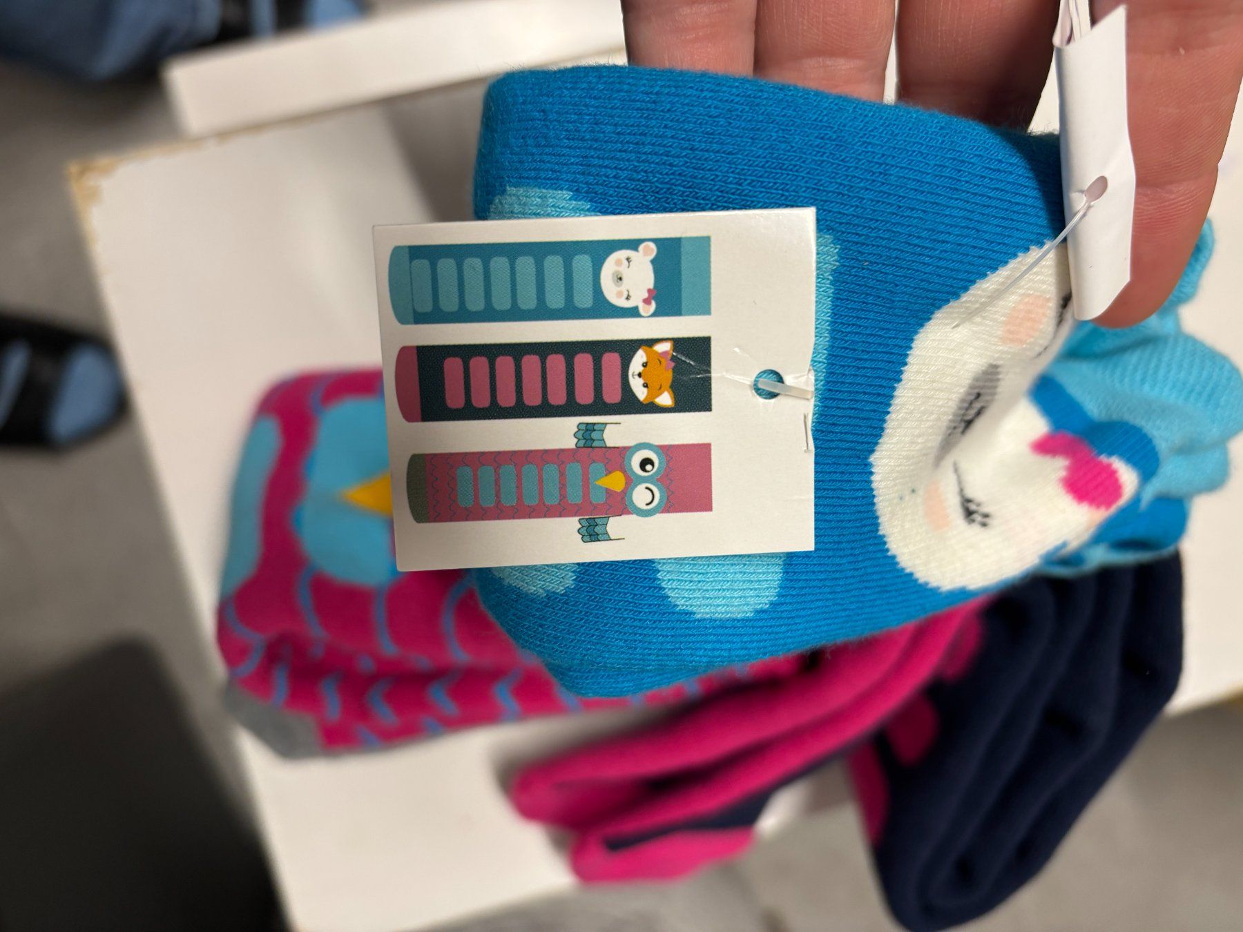 Calze per bambini: Chaussettes haute hiver neuf taille 31 - 34 – Nuovo (secondo la descrizione) da Salvenach venduto da gwenwywar 1