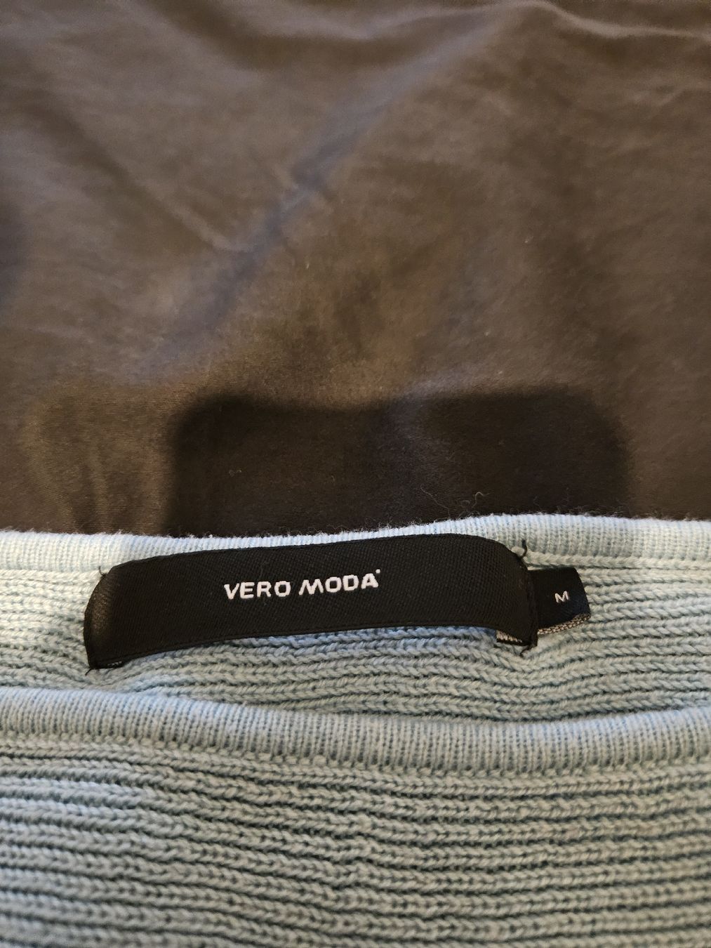 Maglioni & Felpe: Hellblauer Strickpulli von Vero Moda - 3/4 Ärmel – Usato da Bern venduto da nad_nyx6 1