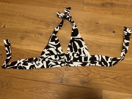 Zara Neckholder Top Gr. M schwarz/weiss Muster