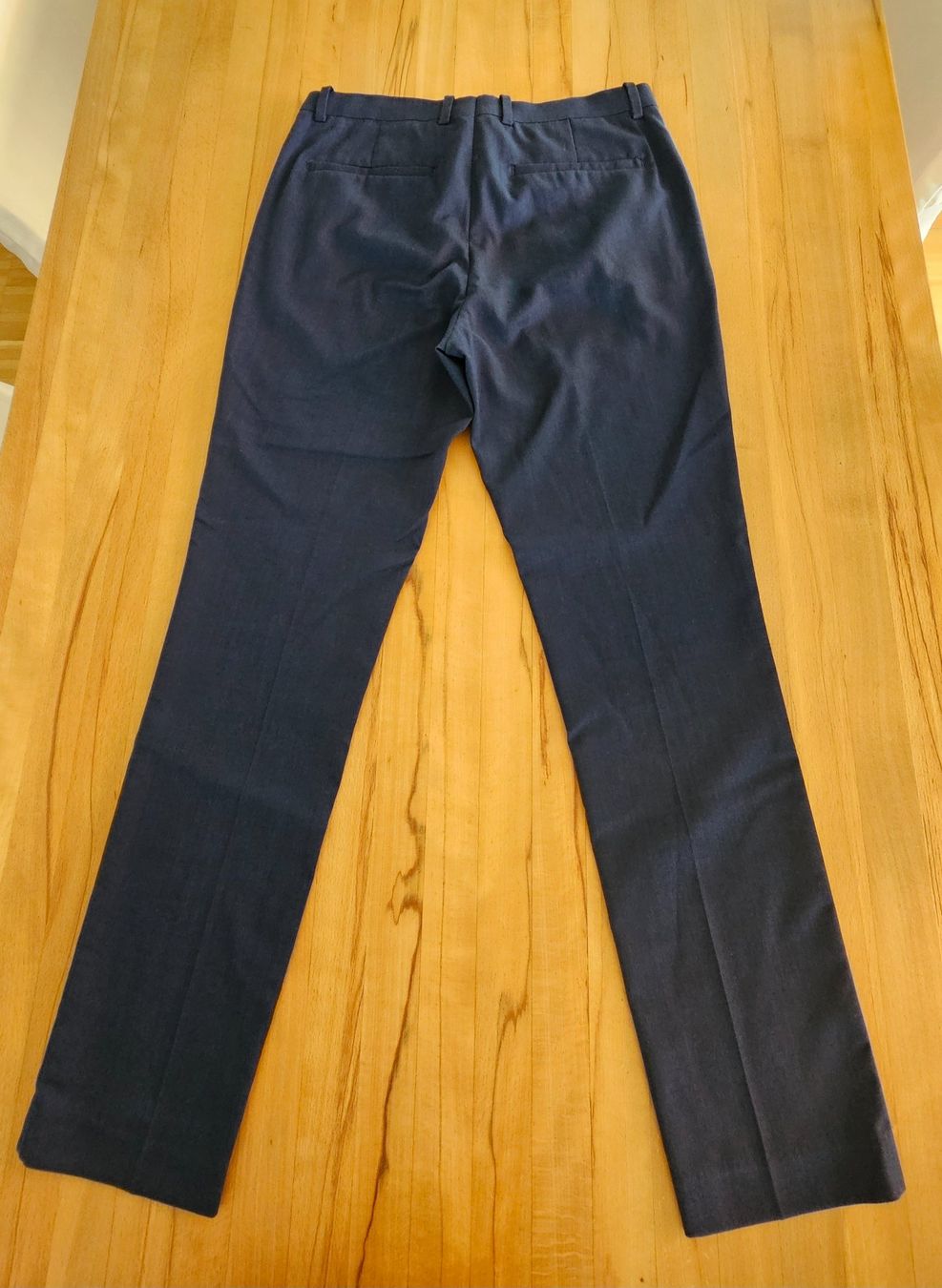 Pantaloni: Hose lang Herren Gr. S dunkelblau – Usato da Root venduto da Trinali 1