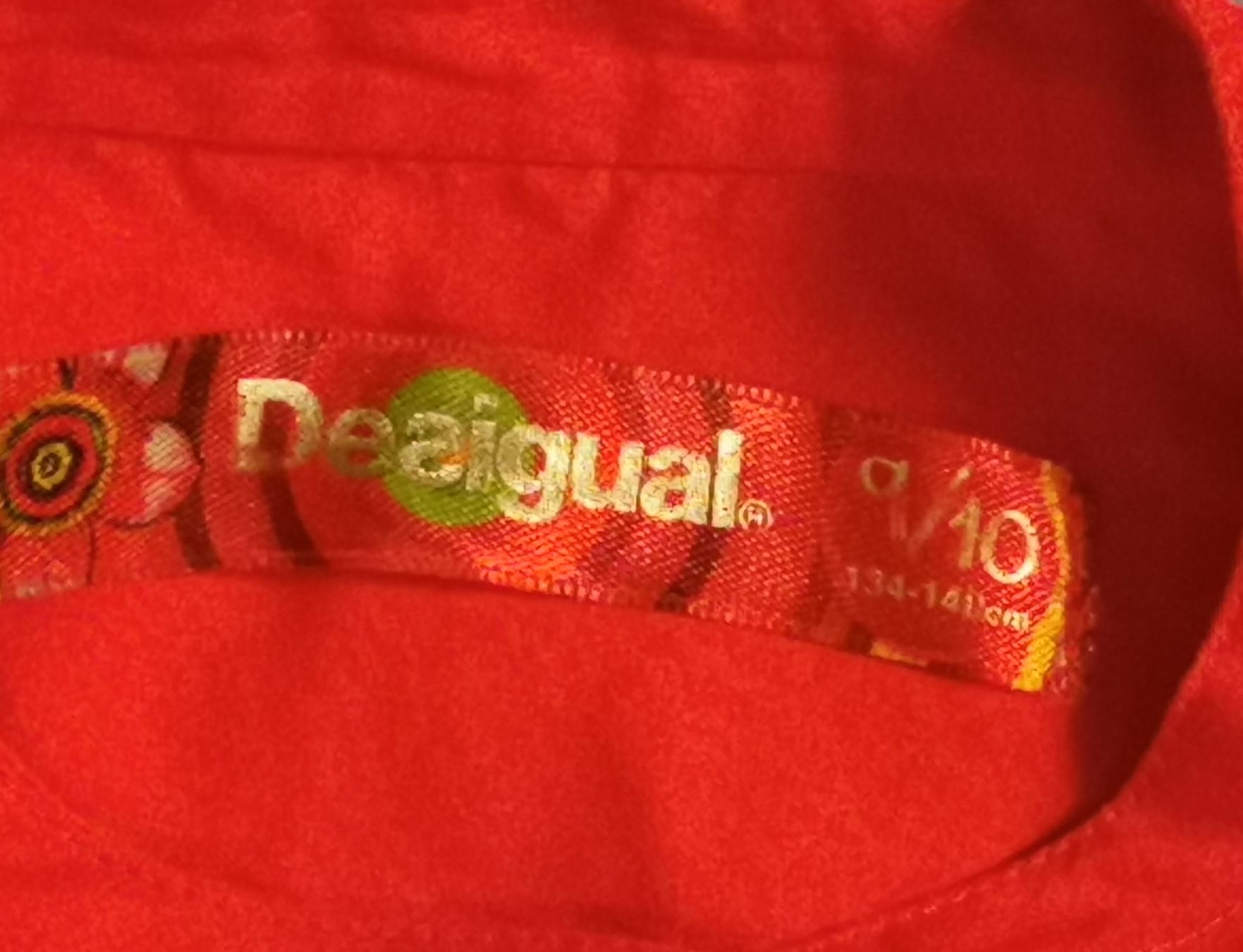 Desigual Camicette, T-shirt & Top: Bluse, Grösse 134 – Usato da Grünenmatt venduto da ras_7ksp 1