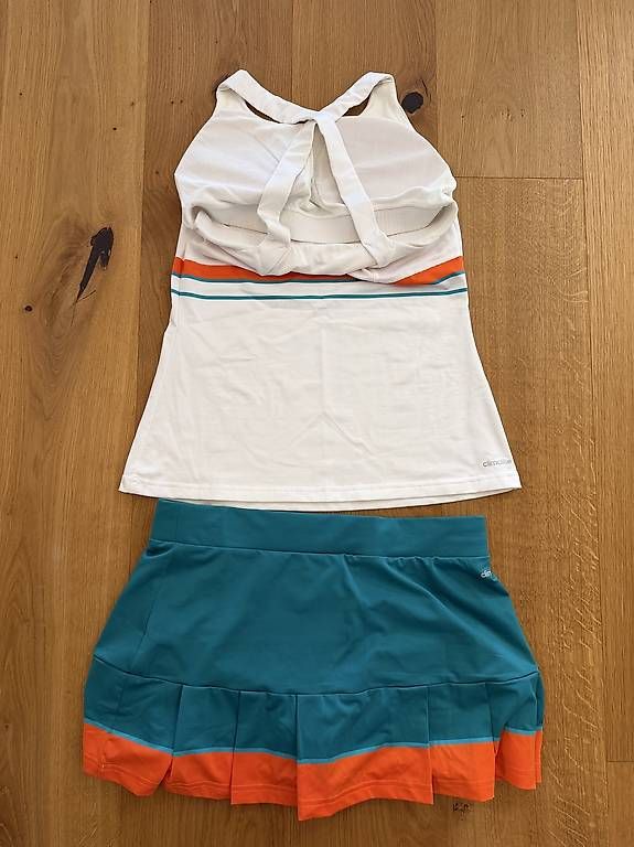 Adidas Lotti di vestiti: Sportset Grösse M – Nuovo (secondo la descrizione) da Seewen SZ venduto da Missholdi 2