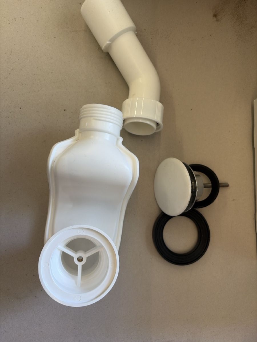 Rubinetteria: Siphon Ablauf, Waschbecken Ablauf – Nuovo (secondo la descrizione) da Ossingen venduto da Saeb 1