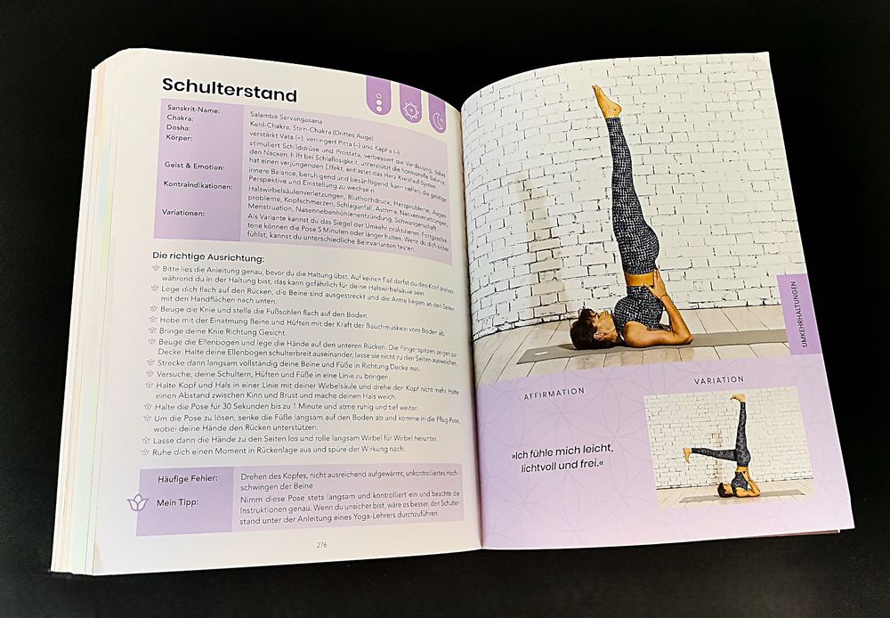 BUCH: YOGA 8