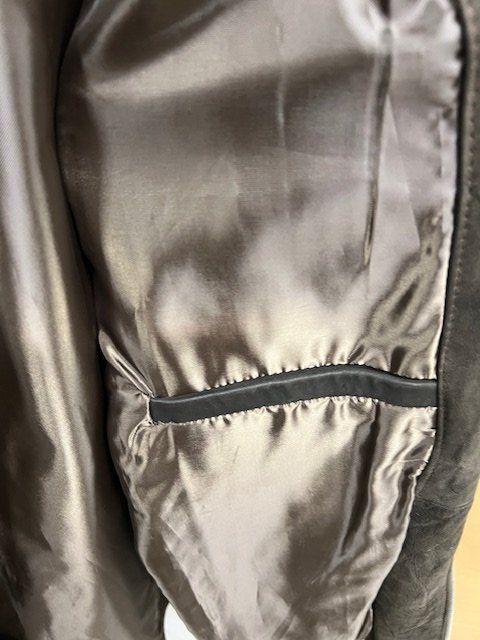 Jacken: Lederjacke echt Leder dunkelbraun – Gebraucht aus Corgémont von pia_p5cv 7