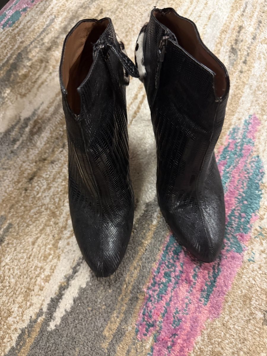 Alaia Scarpe da donna: Alaia Stiefeletten Grösse 40.5 – Usato da Schindellegi venduto da schindeli