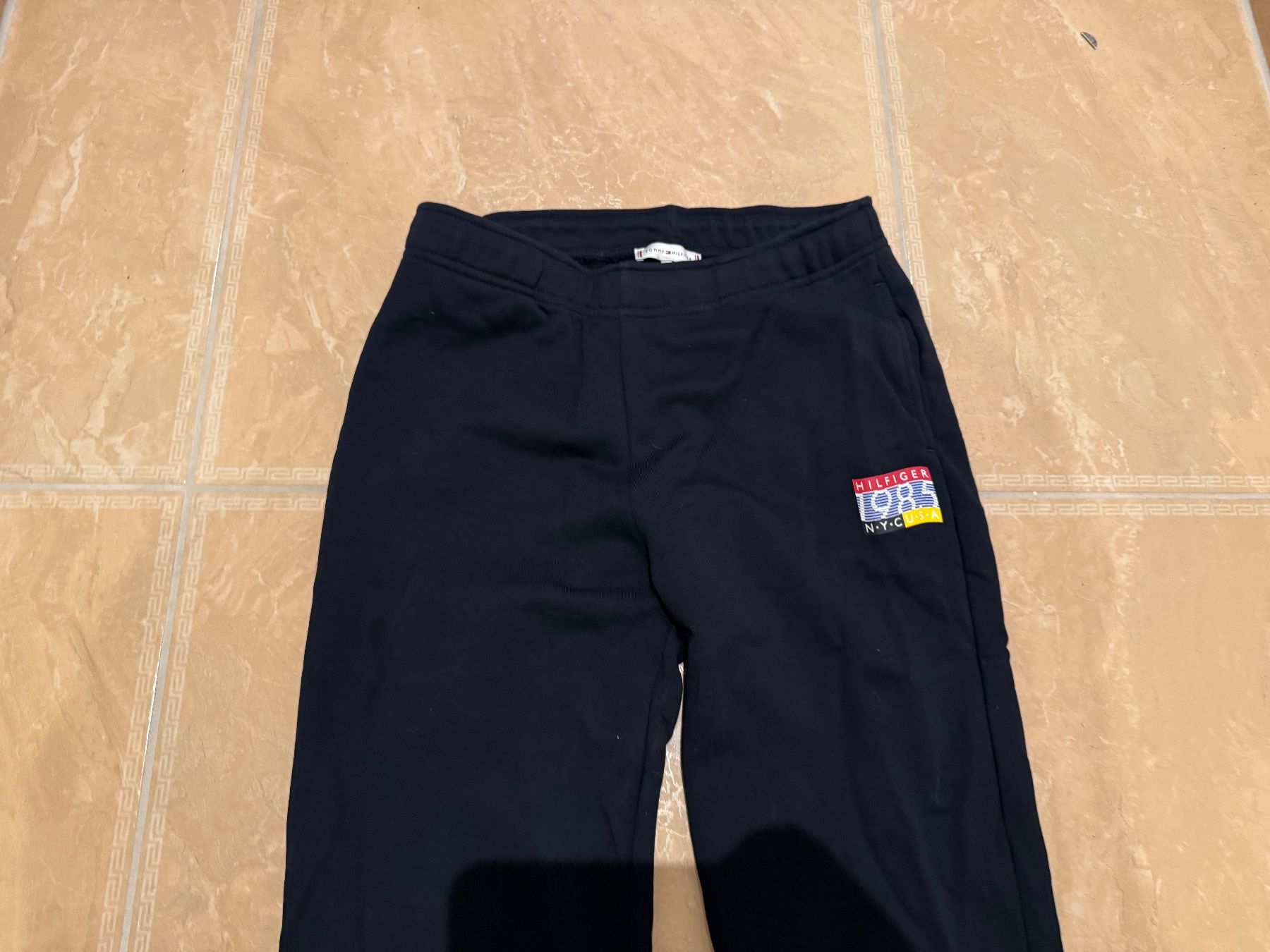 Tommy Hilfiger Hosen: Tommy Hilfiger NWT Trainerhose, 14J 164 – Neu (gemäss Beschreibung) aus Klingnau von Markus14 1