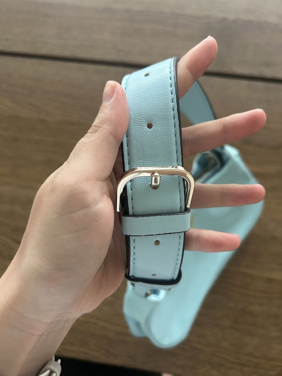 Guess Taschen für Damen: Guess Tasche, hellblau – Neu (gemäss Beschreibung) aus Basel von maura.bachmann 2