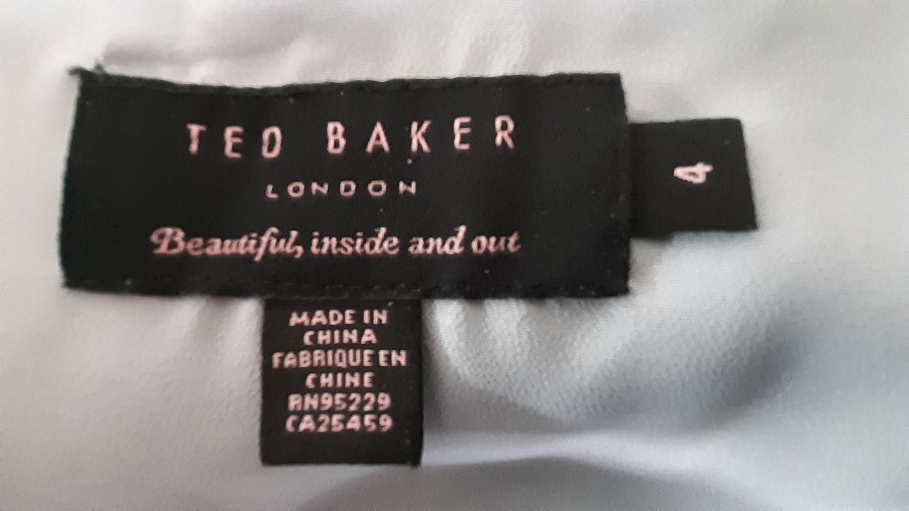Ted Baker Kleider: TED BAKER Kleid Gr. 4 (= 40) – Gebraucht aus Basel von Fashionvictim 2