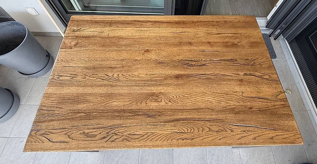 Tische: Massiver Holztisch  – Gebraucht aus Adliswil von cpe_q76y