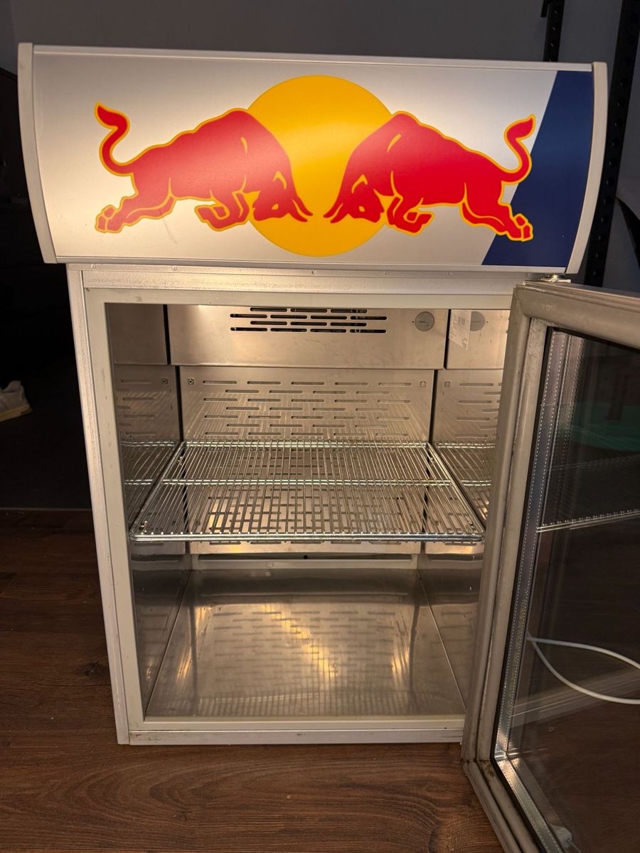 Frigoriferi: Red Bull Kühlschrank – Usato da Liestal venduto da Xenias01 2