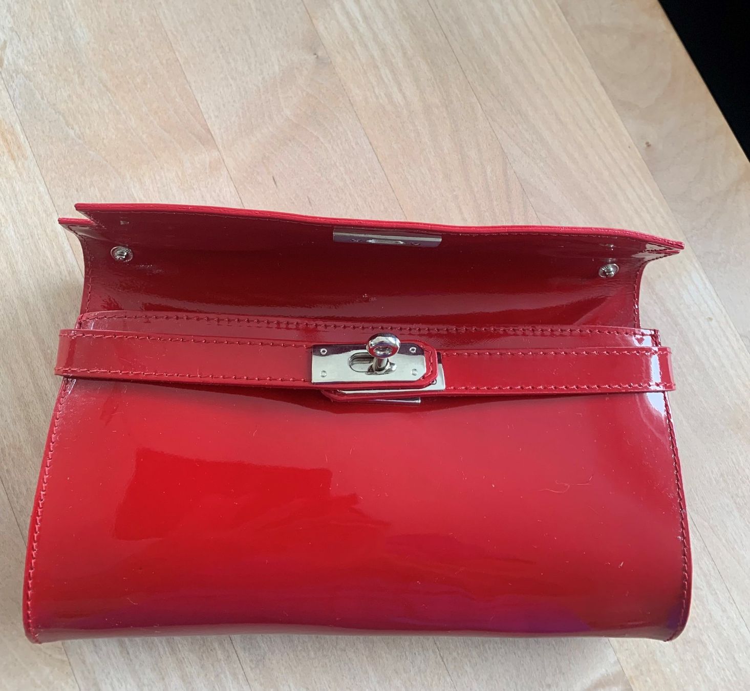Maddison Taschen für Damen: Damen-Tasche rot (maddison) – Neu (gemäss Beschreibung) aus Azmoos von Verwir64 2