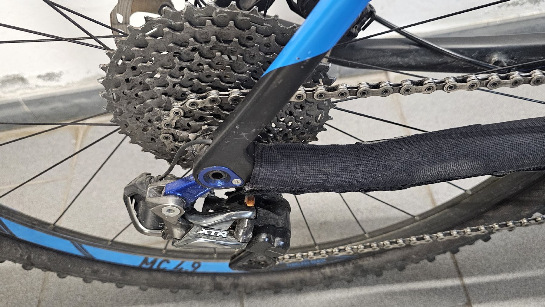 Cube Velos: CARBON MOUNTAIN BIKE CUBE ELITE – Neu (gemäss Beschreibung) aus Buchillon von sub_7ywz 2